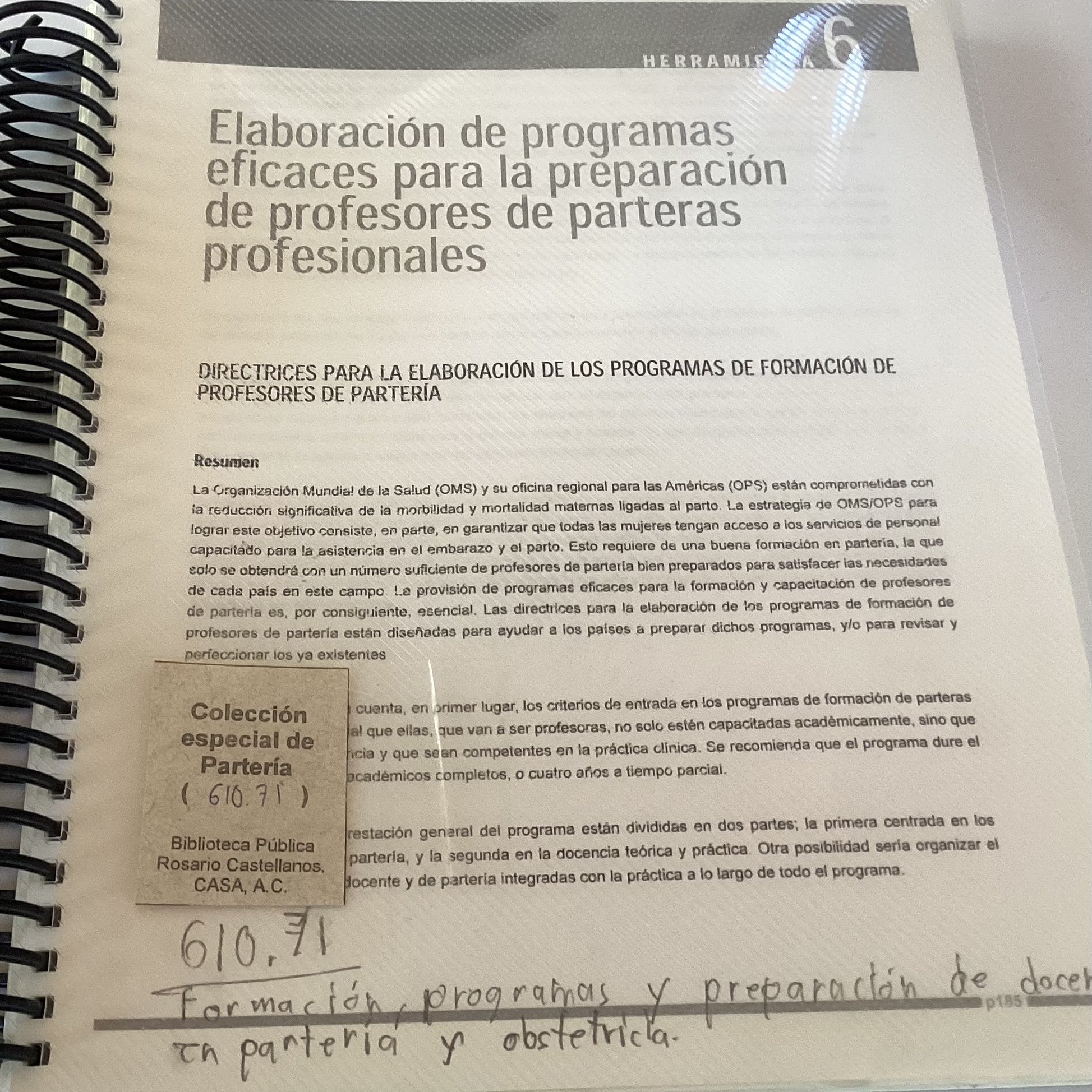Portada de Elaboración de programas eficaces para la preparación de profesores de parteras profesionales