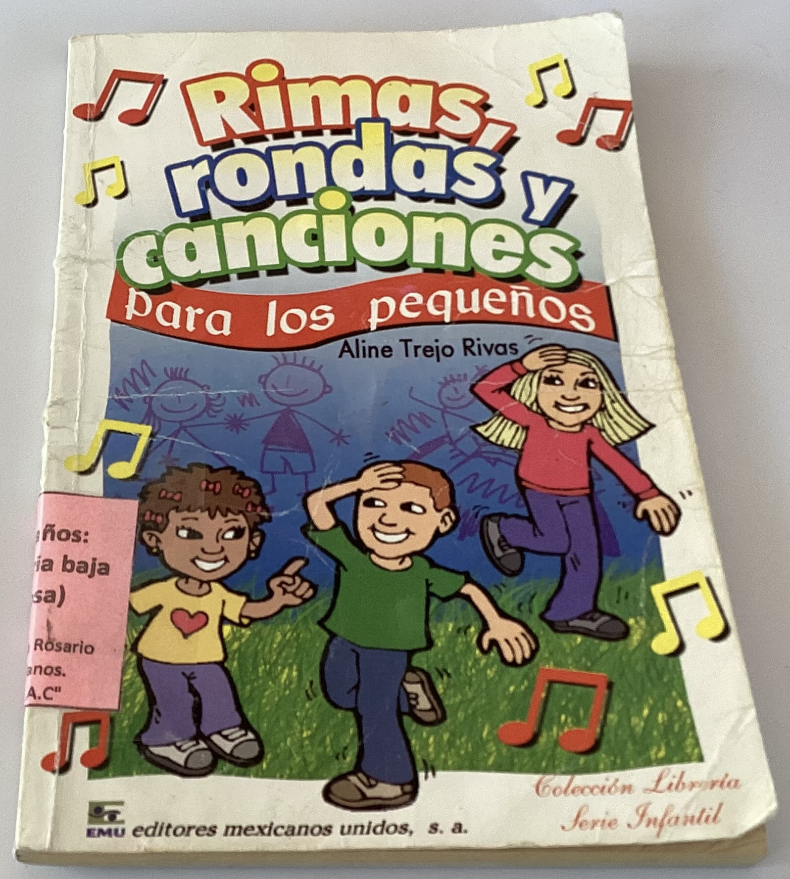 Rimas, rondas y canciones para los pequeños