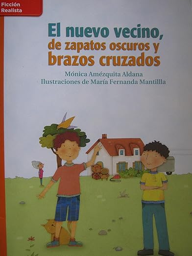 El nuevo vecino, de zapatos oscuros y brazos cruzados